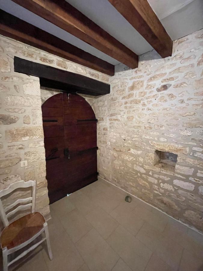 הוילה Carlux Domaine Du Bonheur En Pierre Avec Piscine, Proche Sarlat מראה חיצוני תמונה