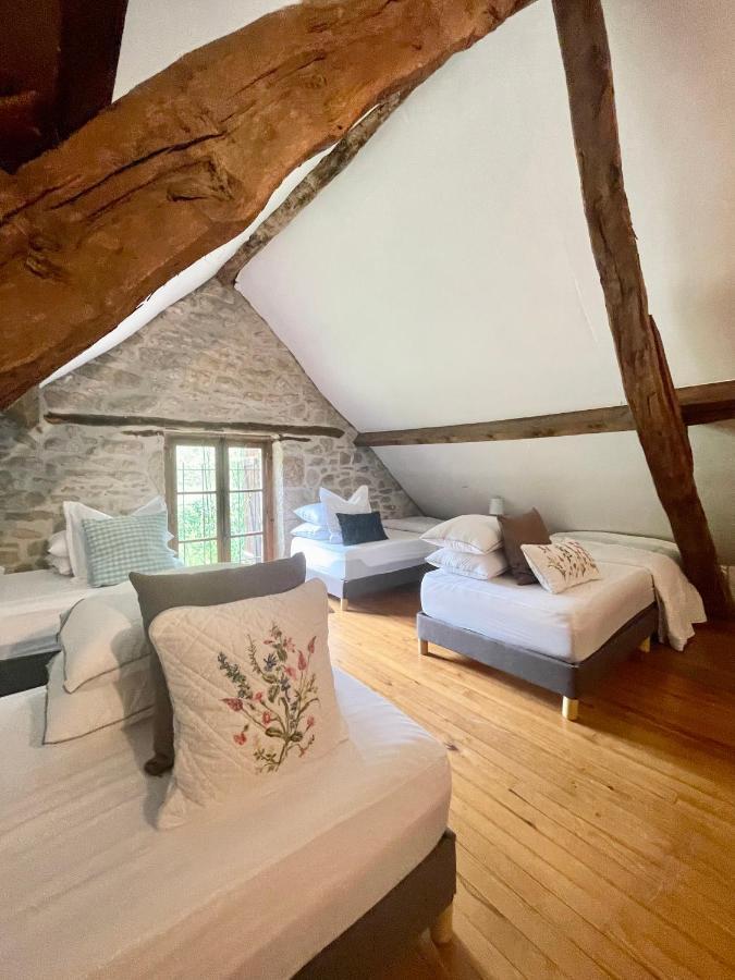 הוילה Carlux Domaine Du Bonheur En Pierre Avec Piscine, Proche Sarlat מראה חיצוני תמונה