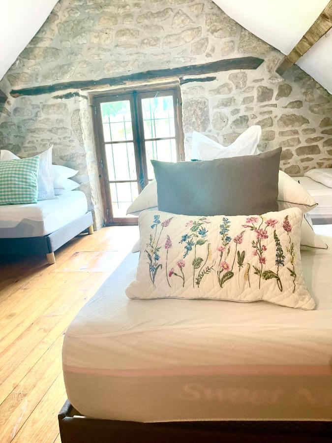 הוילה Carlux Domaine Du Bonheur En Pierre Avec Piscine, Proche Sarlat מראה חיצוני תמונה