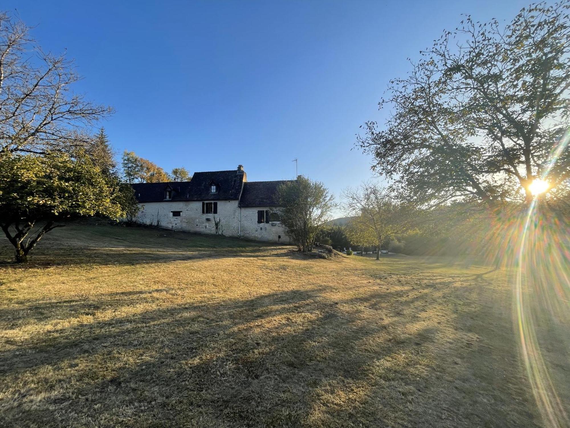 הוילה Carlux Domaine Du Bonheur En Pierre Avec Piscine, Proche Sarlat מראה חיצוני תמונה